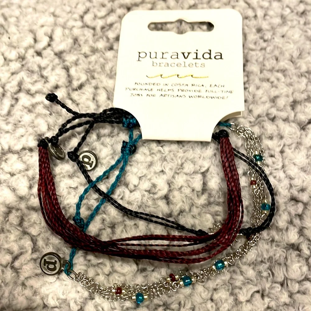 Set of bracelets - Picture 1 of 4